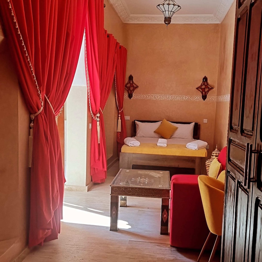 Riad La Bigarade 28/46