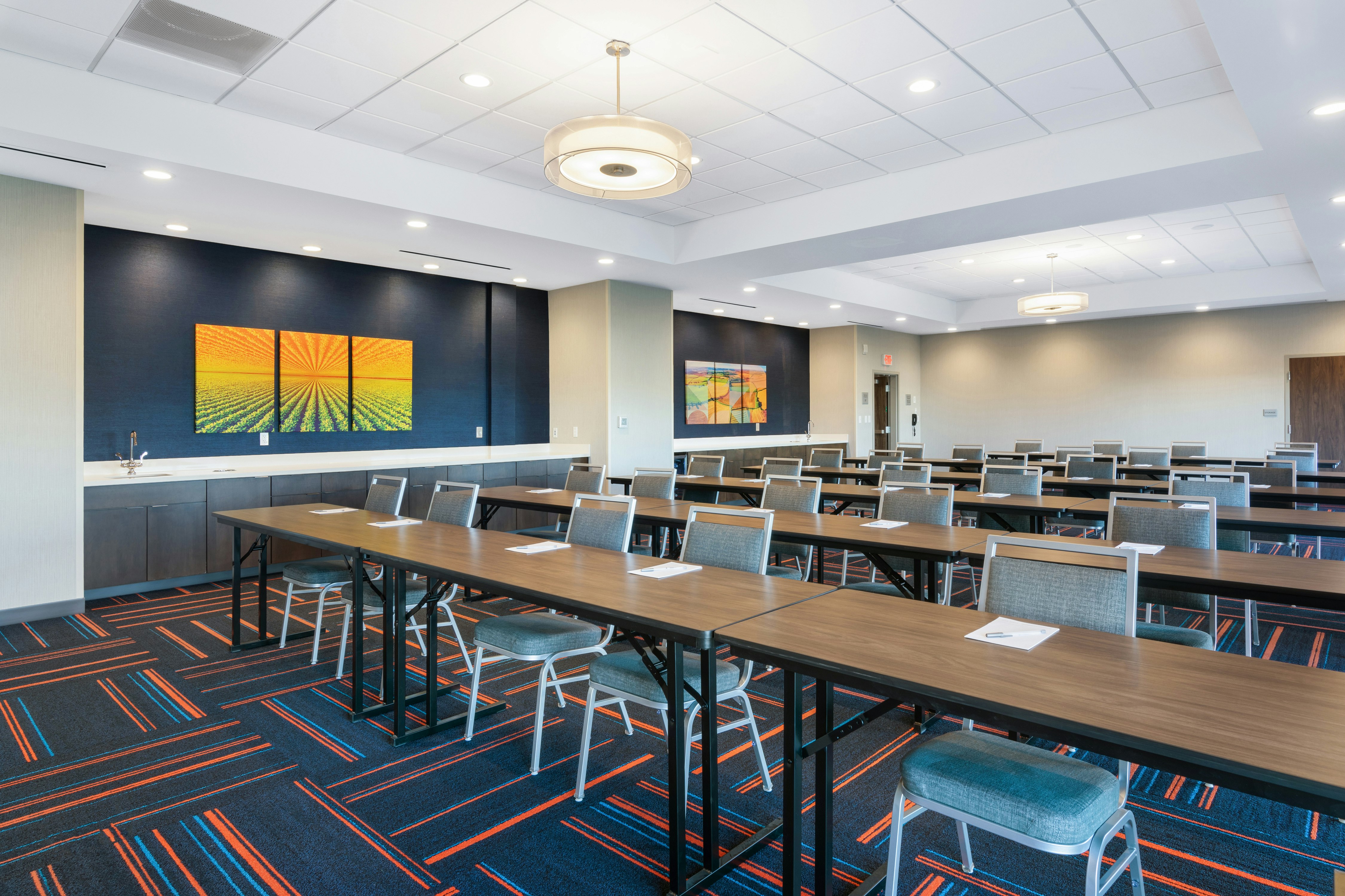 Hampton Inn Circleville Oh 27/35