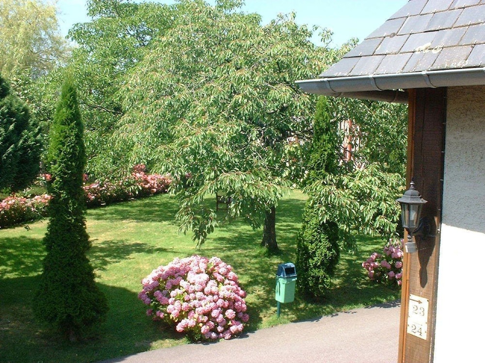 HOTEL LE CLOS DEAUVILLE SAINT-GATIEN 55/57