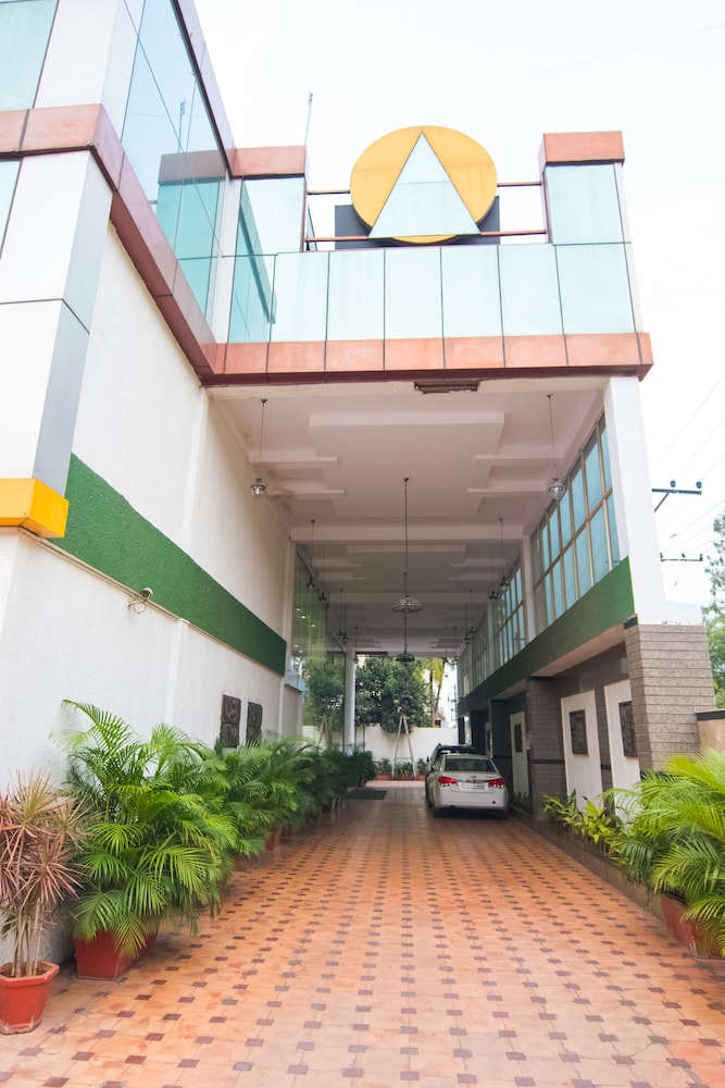 The Fern Residency Yeshwanthpur 46/50