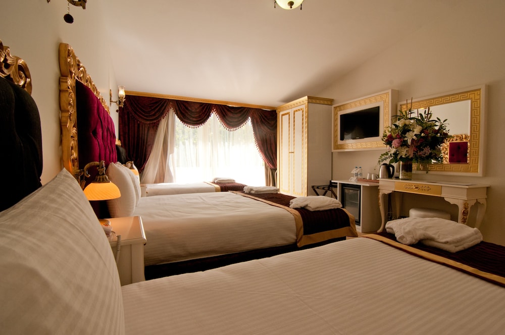Vali Konak Hotel 10/65