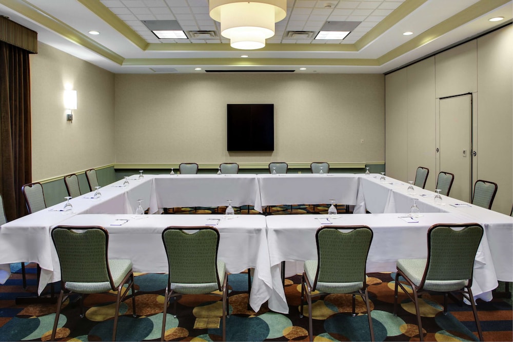 Hilton Garden Inn Richmond Airport 39/45