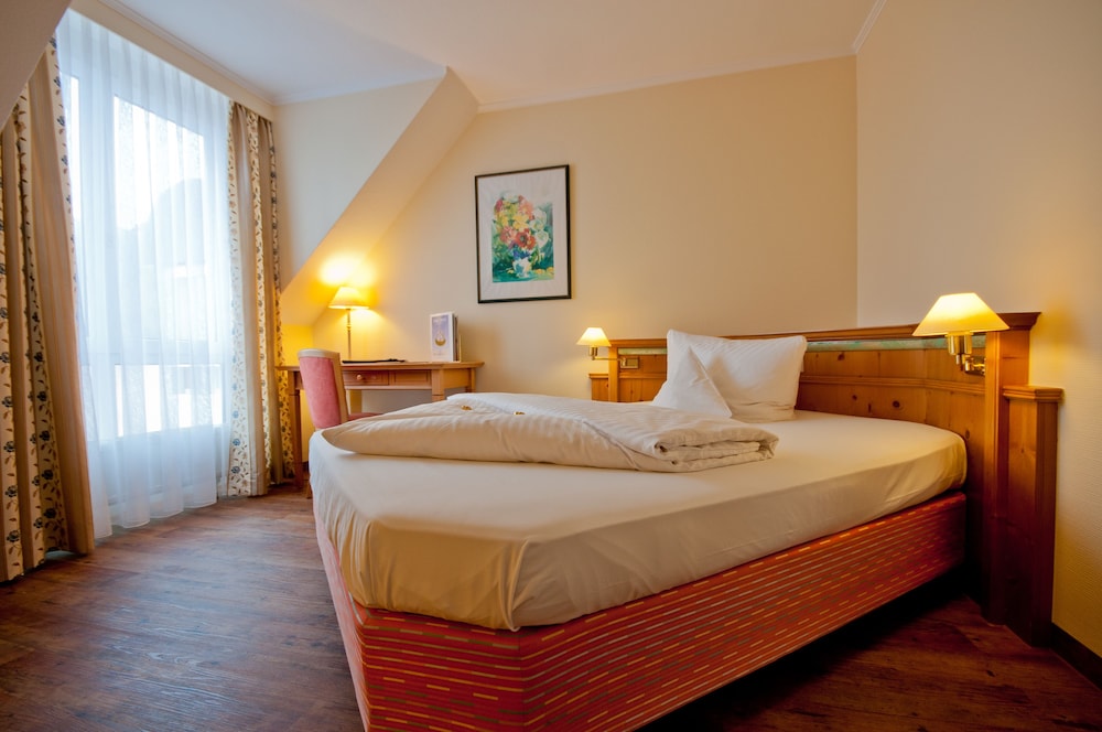 Parkhotel Altmuhltal 6/50