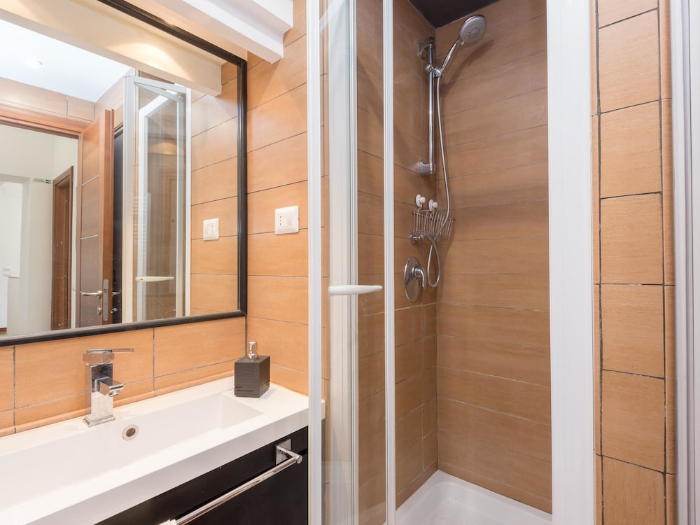 RSH Popolo Elegant Two Bedroom Apartment 22/27