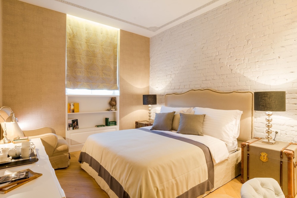 Procurator 7 Luxury Rooms 22/72