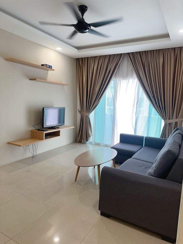 D'embassy Serviced Residence Suites 39/55