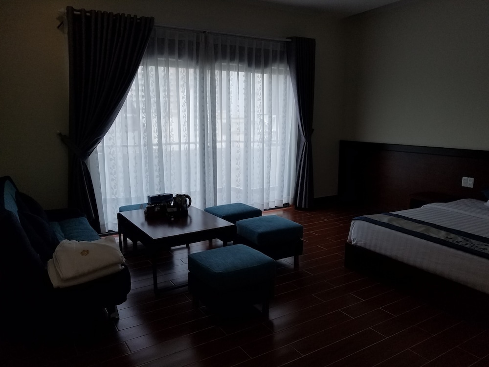 Victory Airport Hotel 34/48