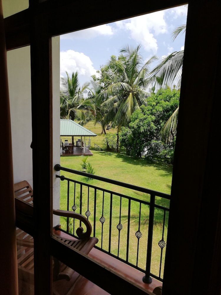 Rajarata Lodge 41/50