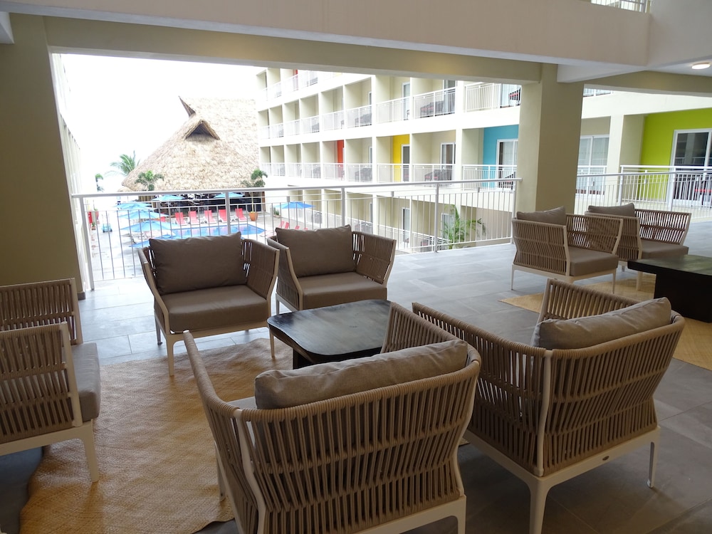 Decameron Isla Coral Guayabitos Ramada All Inclusive Resort 24/48