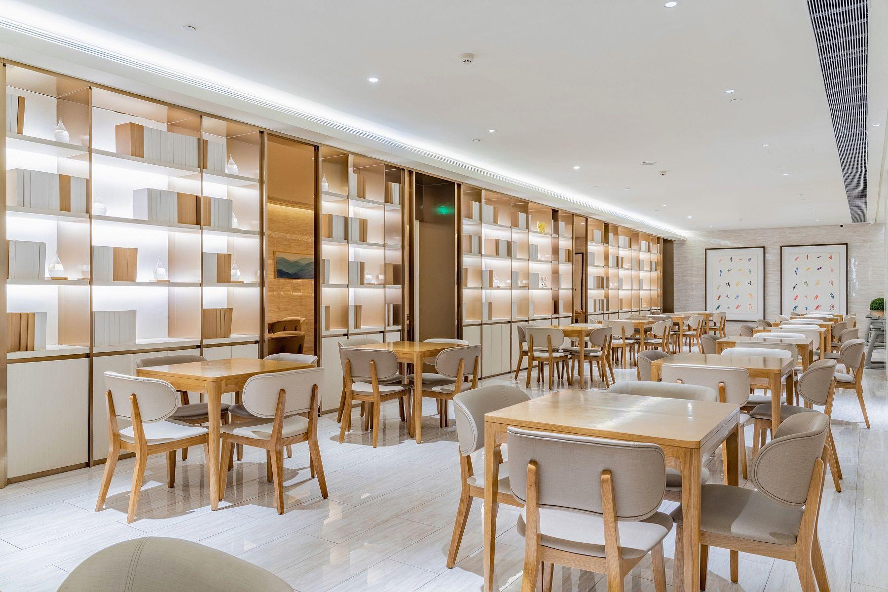 Ji Hotel (Ji'nan Baotu Spring) 31/42