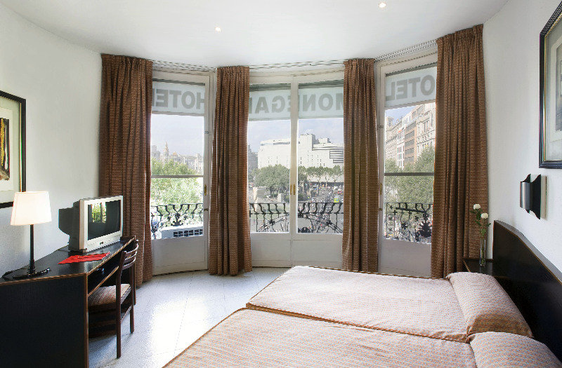 STANDARD, DOUBLE BED