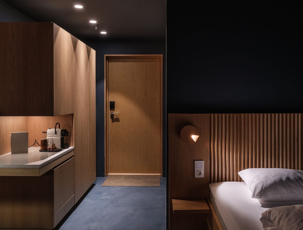 Hotel 1904 36/60