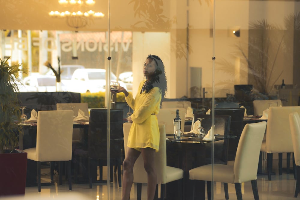 Contempo Hotel 35/49