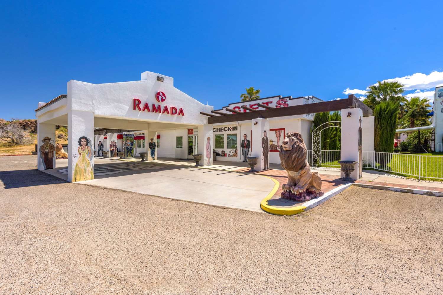 Ramada By Wyndham Kingman 47/52