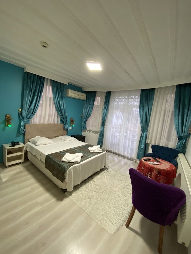 Masal Hotel 17/50