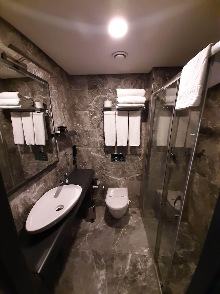 Sapko Airport Hotel 9/46