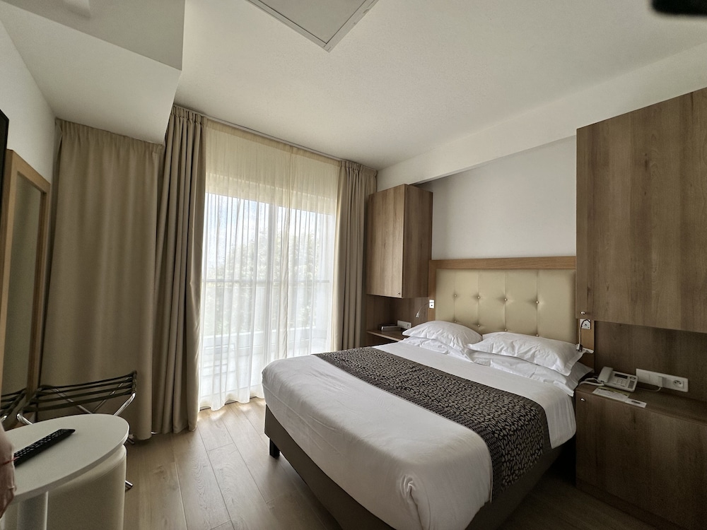 Hotel Revellata 13/50
