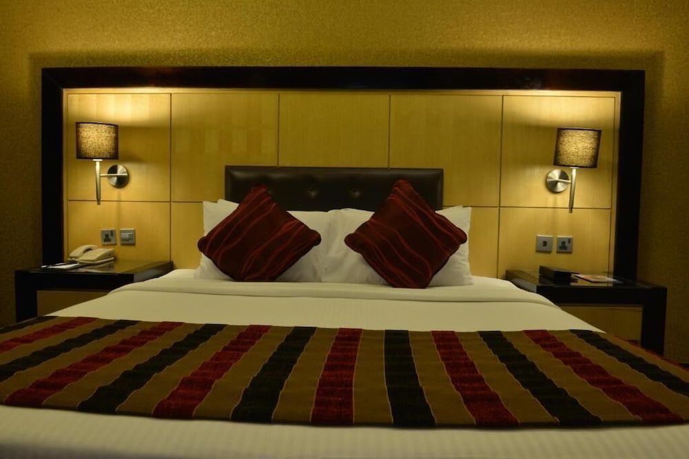 رند بواسطة واندلس(Rand Hotel by Wandalus) 18/75