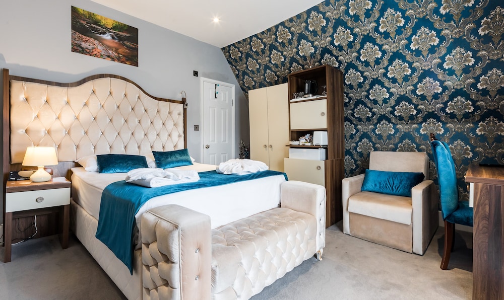Vilenza Hotel 25/50