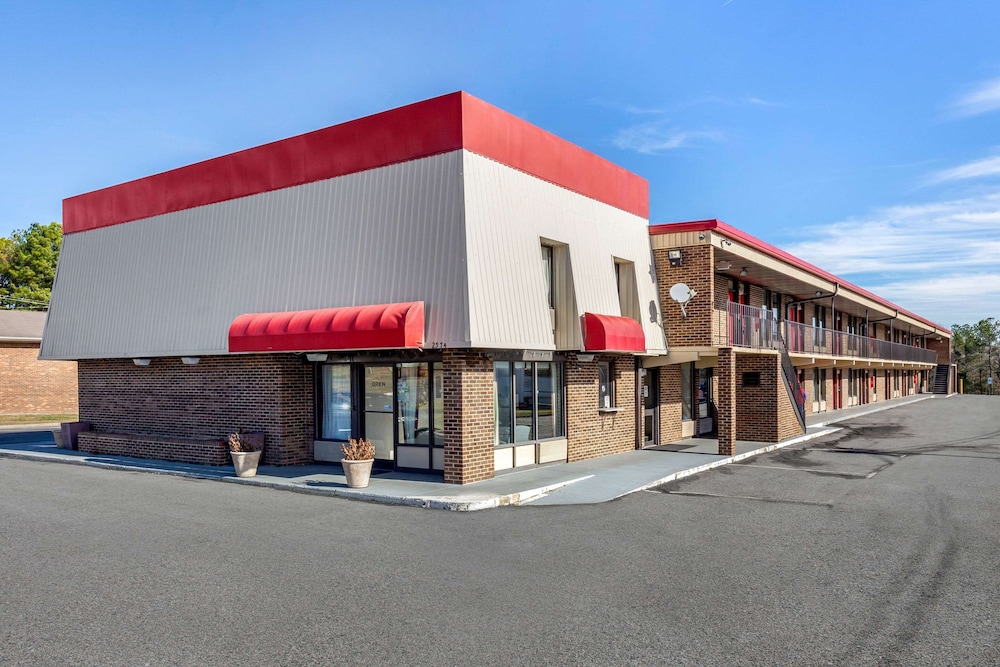 Econo Lodge Creedmoor - Butner 3/26
