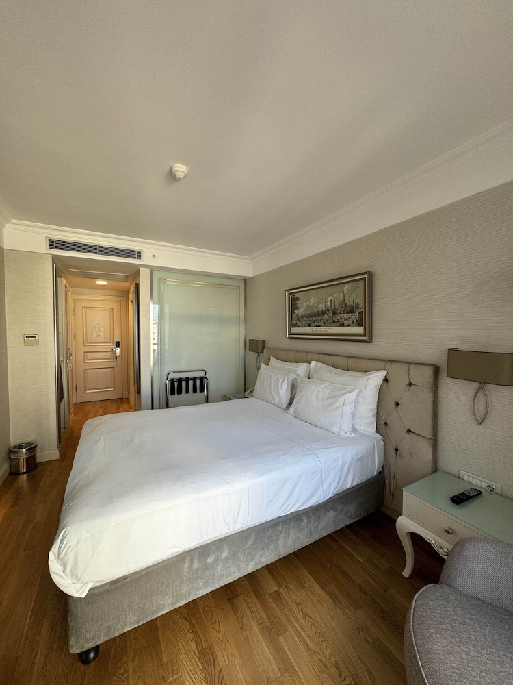 TAKSIM, SUPERIOR, DOUBLE OR TWIN BED, WITH VIEW