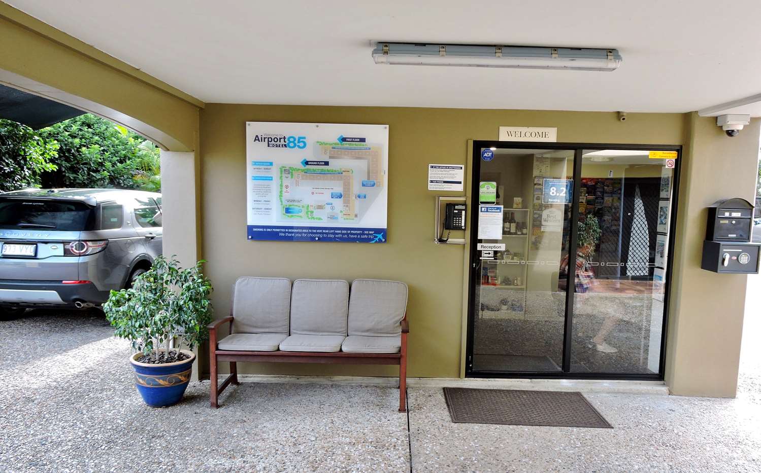 Best Western Airport 85 Motel 25/46