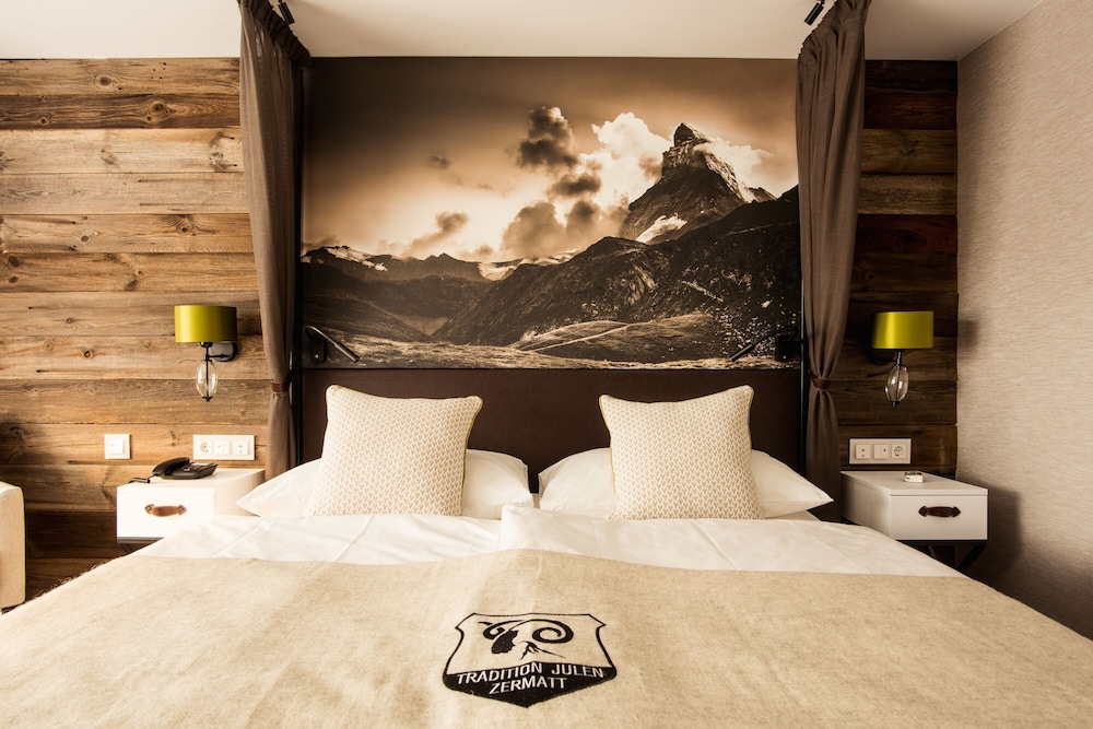Alpenhof Hotel 20/72