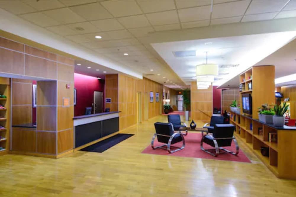 Metro Points Hotel Washington North 38/60