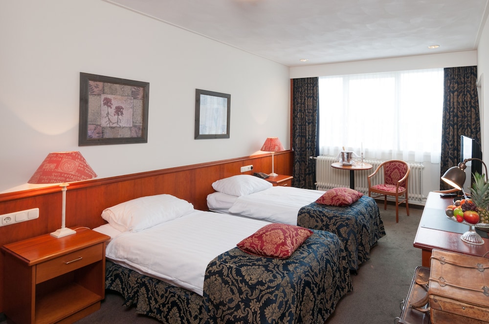 BEST WESTERN HOTEL DE RUSTENDE JAGER 12/27