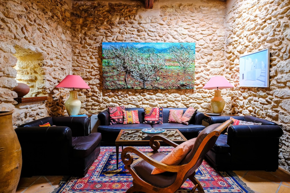 Can Lluc Boutique Country Hotel & Villas 71/92