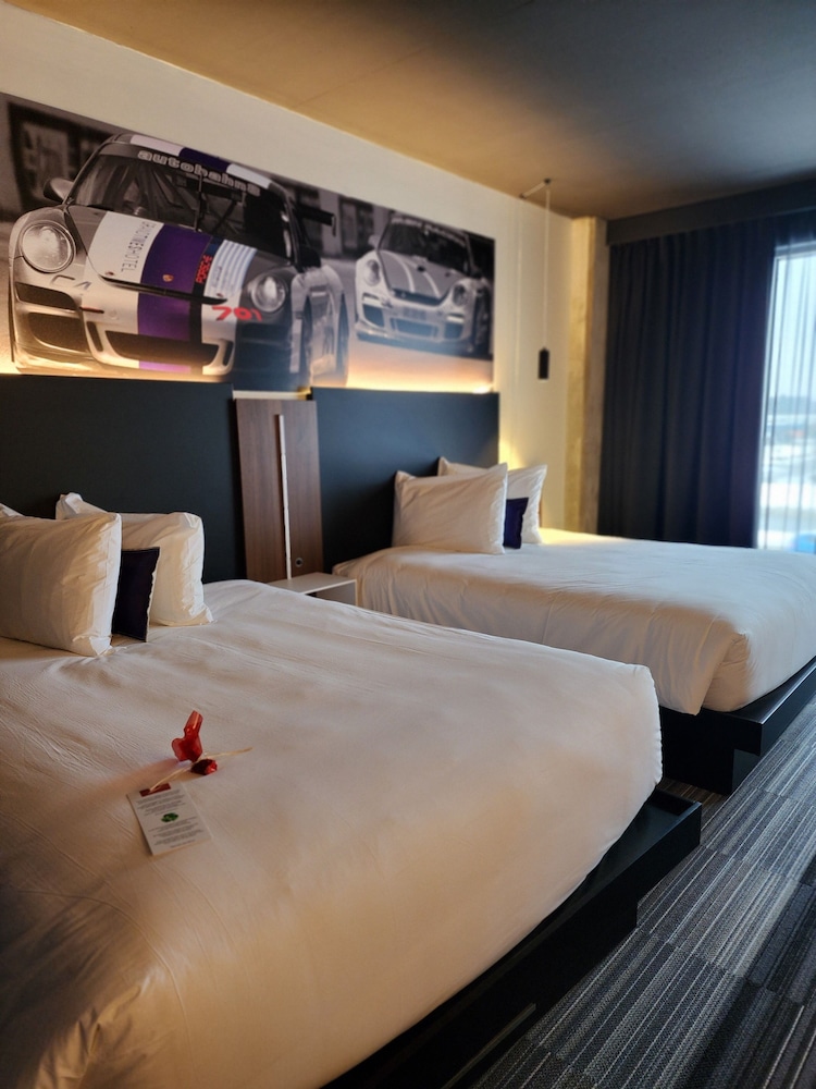 SUPERIOR, 2 QUEEN BEDS