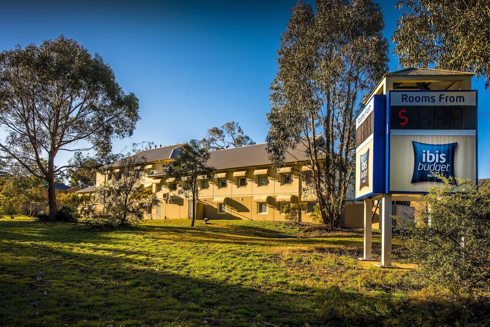 Ibis Budget Canberra 58/60