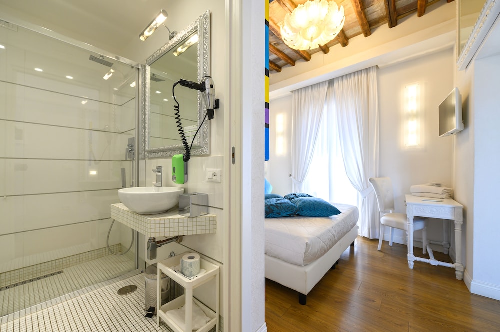 Domus Spagna Frattina Prestige Suite 48/50