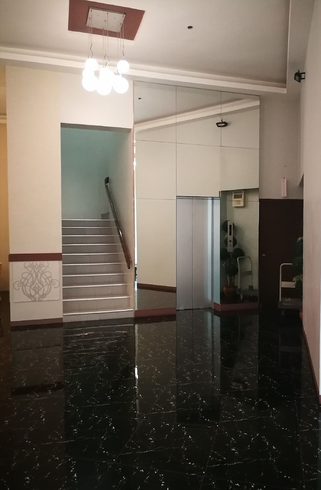 Mannra Hotel 5/20