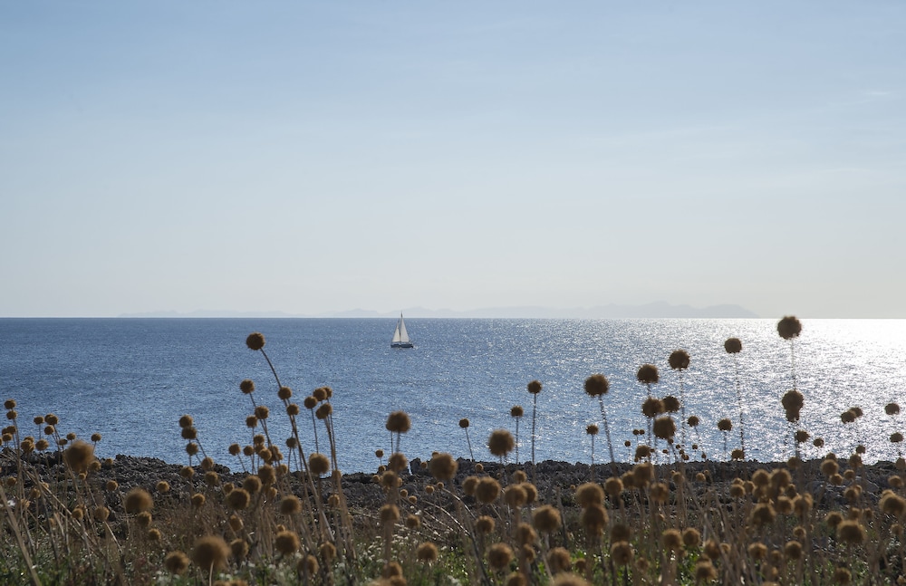 Pierre & Vacances Menorca Cala Blanes (ex Roc Cala D’en Blanes Beach Club Aparthotel) 59/69