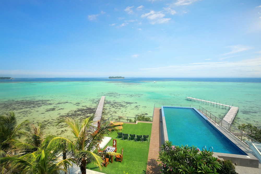 Royal Ocean View Karimunjawa 53/65