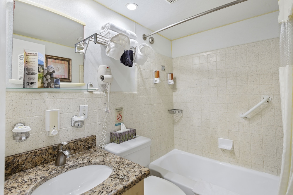 Bay Palms Waterfront Resort - Hotel and Marina 13/70
