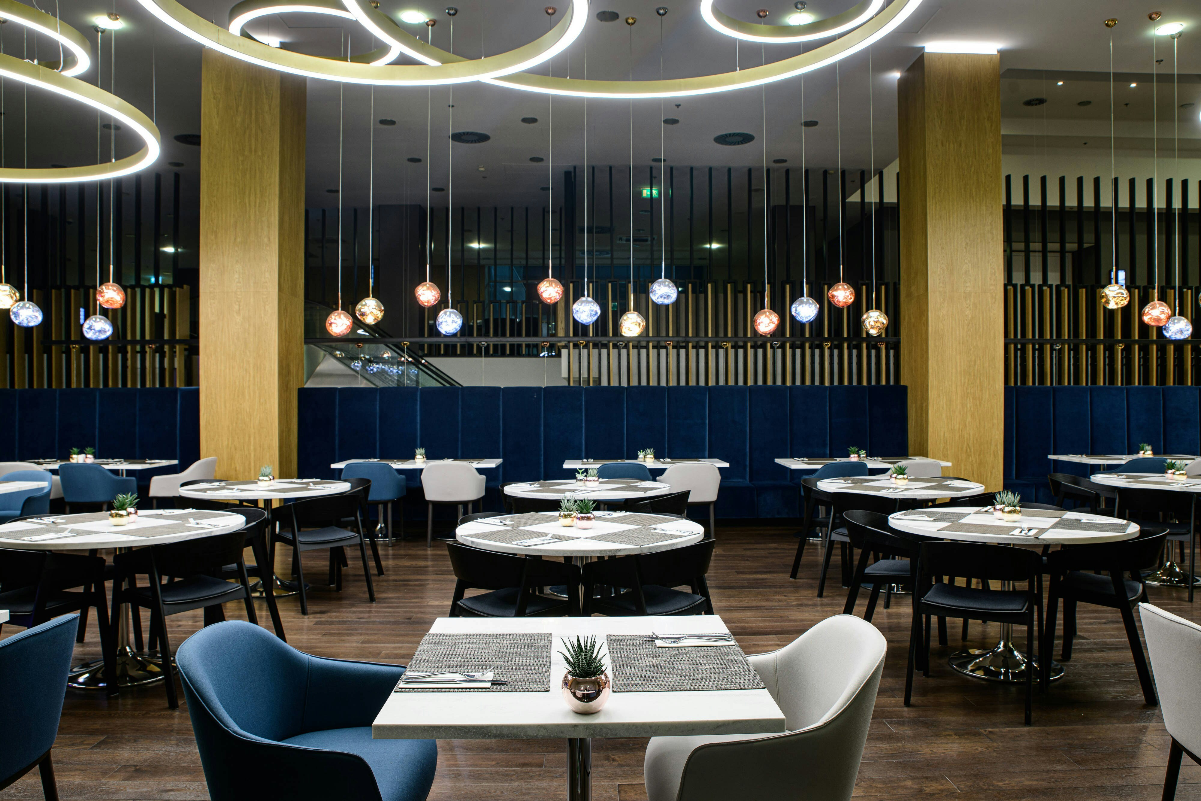 Courtyard By Marriott Warsaw Airport 36/62