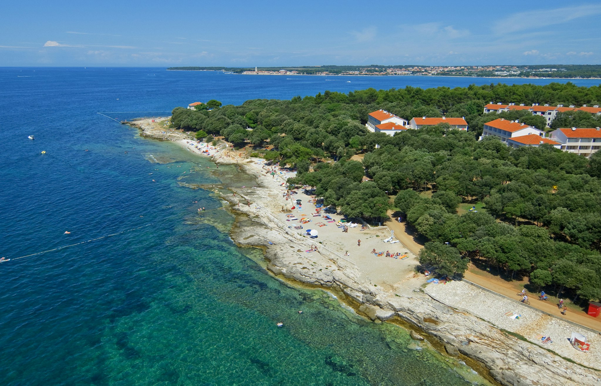 Lanterna Resort Apartments 4/6