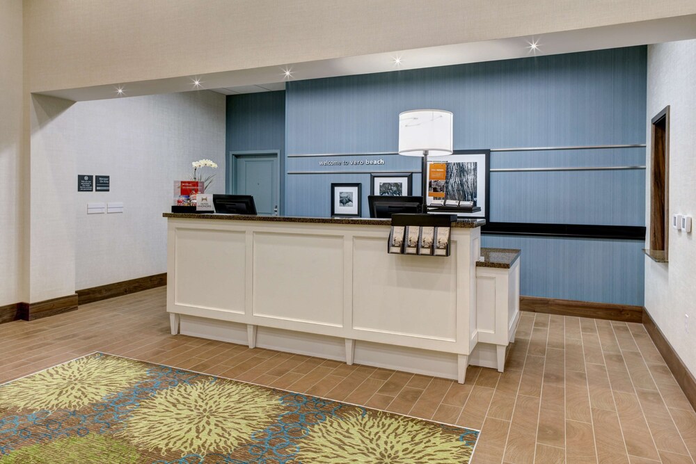 Hampton Inn and Suites Vero Beach Downtown 7/45