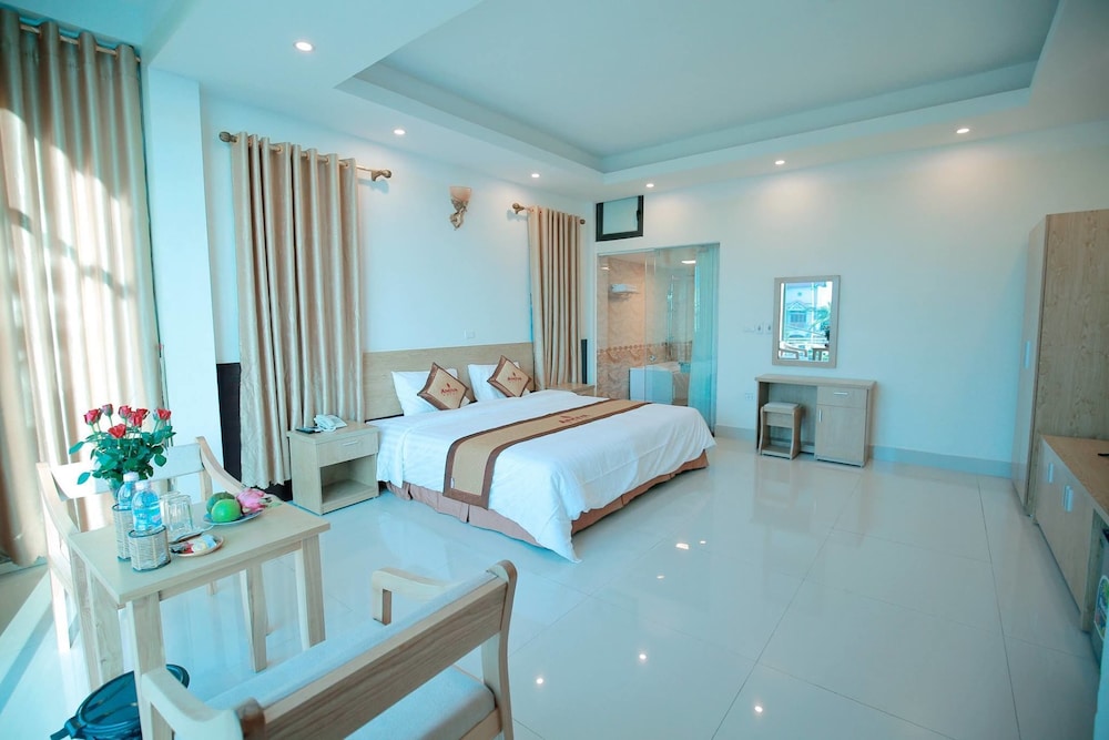 Avs Noibai Hotel 22/43