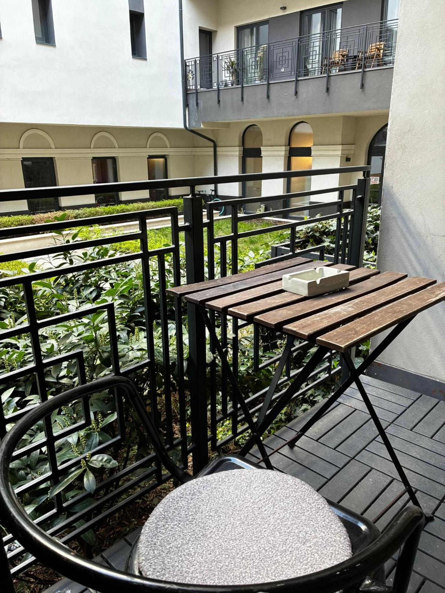 SWU Magazine Rooms 23/30