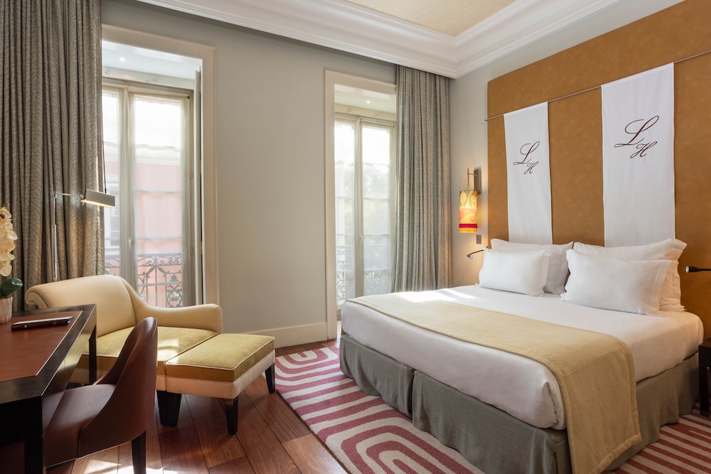 LISBOA, DOUBLE BED