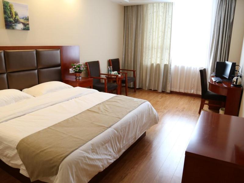 GreenTree Inn Zaozhuang Shanting JinkeGuoji Yijiaren Hotel 13/59