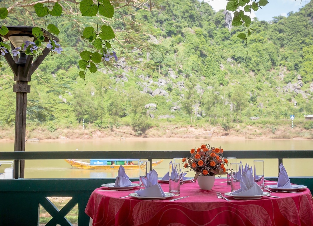 Sai Gon Phong Nha Hotel 20/28