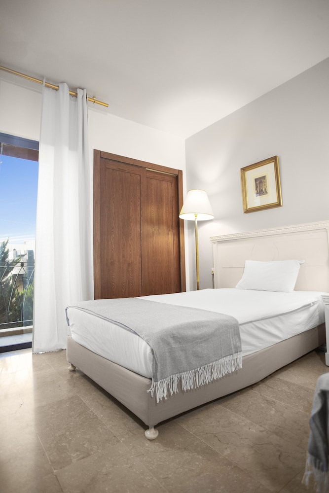 Grand Hotel Madaba 22/70