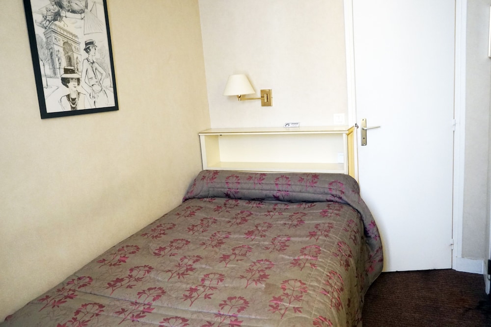 Hotel Riviera Elysees 31/95