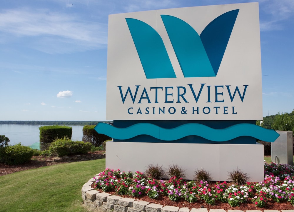 WaterView Casino and Hotel Trademark Collection by Wyndham 3/28