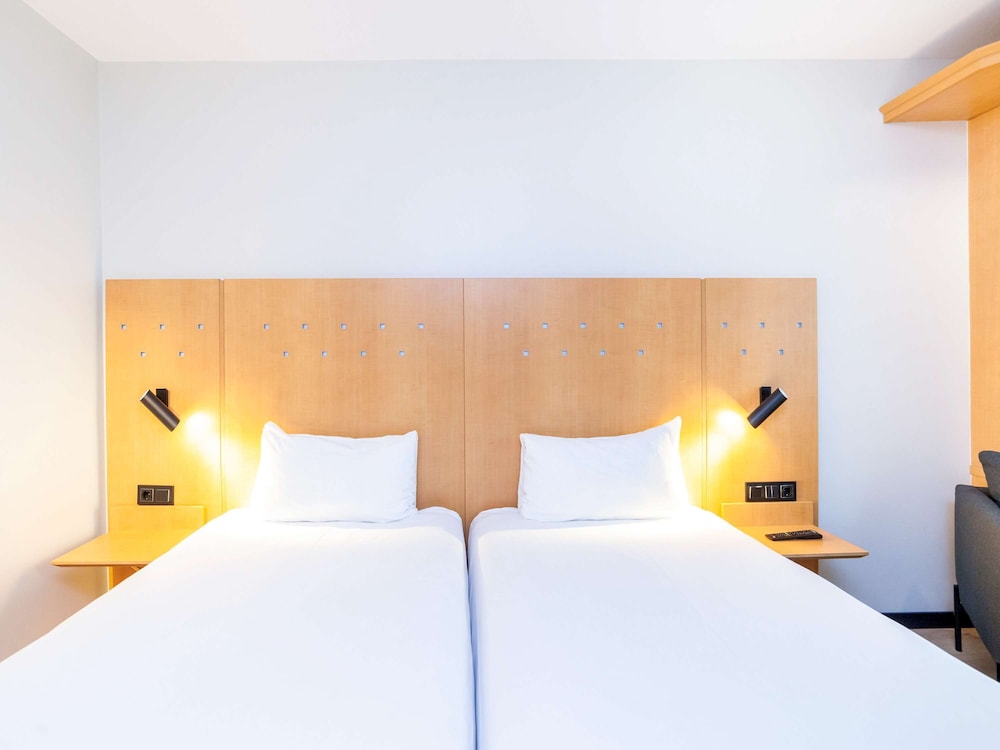ibis Madrid Alcala de Henares La Garena 15/50