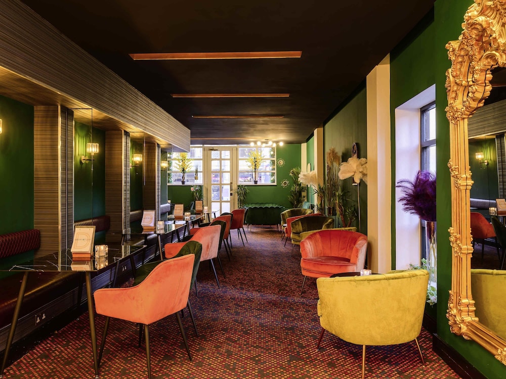 Novotel Birmingham Centre 52/76